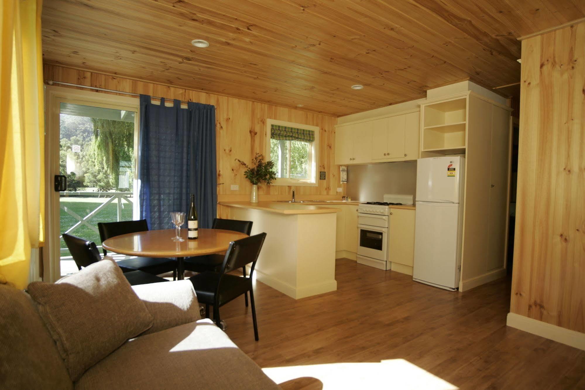 Big4 Wye River Holiday Park Buitenkant foto